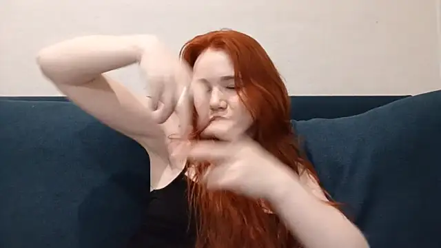 DizzyRina webcam