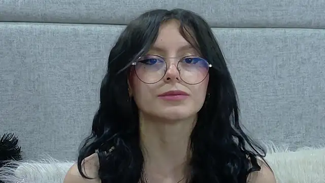 Naomimolie webcam