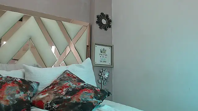 Katt_Diamond_ webcam