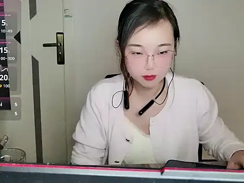 Zouzou-66 webcam