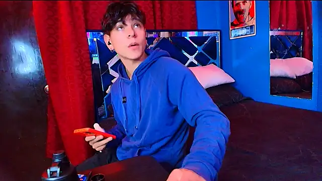 Luke_Howland