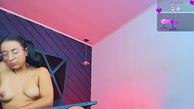 zoe_martins_ webcam
