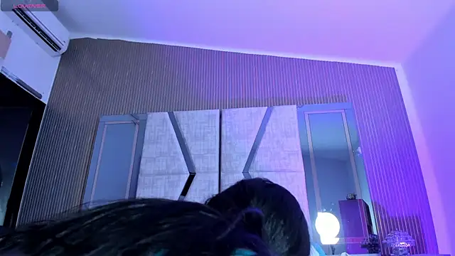 CatalinaMartinezz_ webcam
