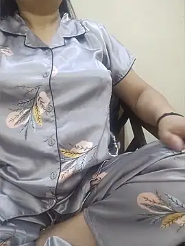 SexybeboX webcam