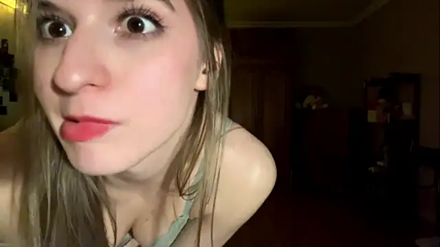 BambiBlush webcam