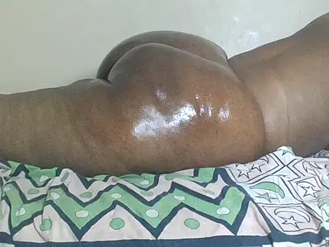 African_Bigjuicyass webcam