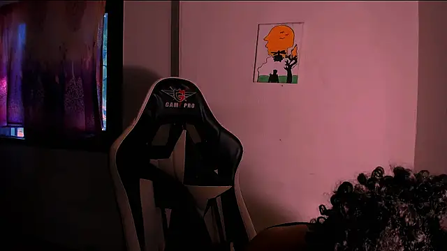 bad_girl_xxx webcam