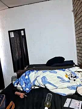 Backdoor_Newbie webcam