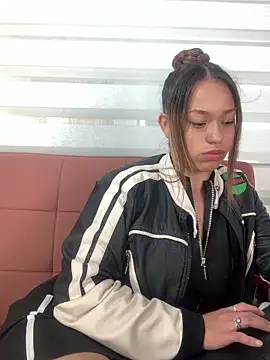 Diosa_Pinkk webcam