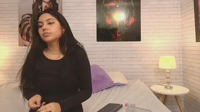 JasmineLords webcam