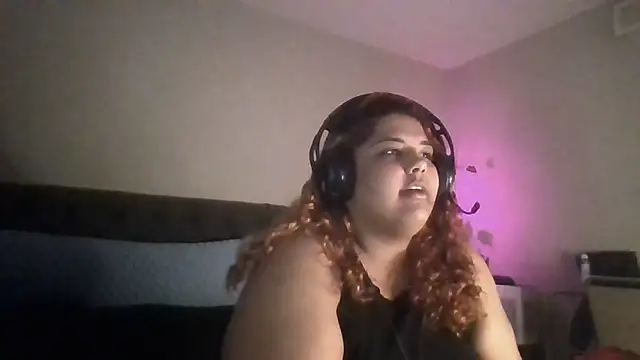 1n0nlythroat webcam