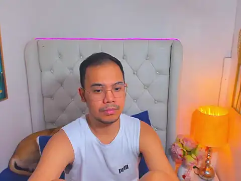 AsianZero webcam