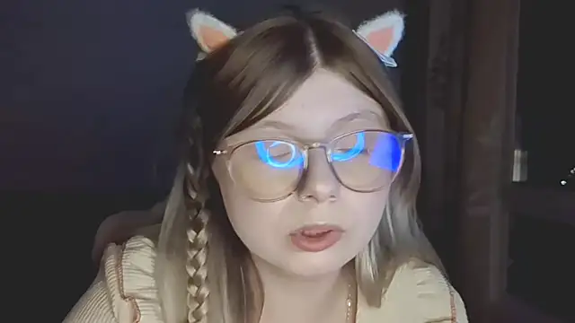YukiBlush webcam