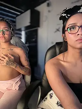 Isabella-Teen webcam