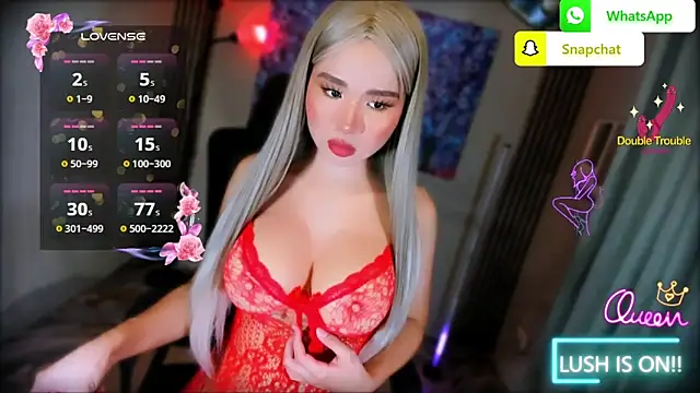 xBigSurpriseLorainex webcam
