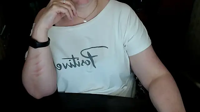 AlisaHot55 webcam