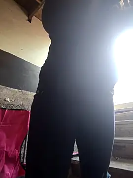 AmazonianMistress webcam