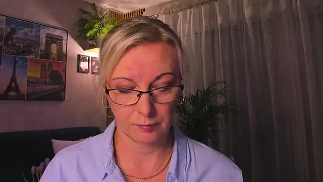 vanessa_chat