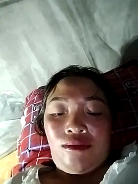 Minkine022 webcam