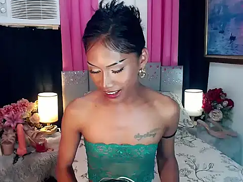 Tarah_MC_Actressex webcam