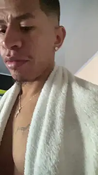 antonio_aguilarx webcam