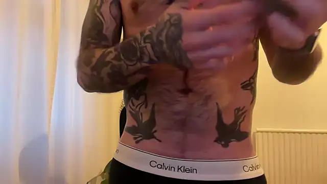 TattedUpSir webcam