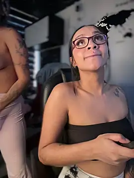 Preview of isabella-teen