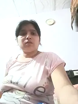 Webcam Model (Ritika_singh71) is live