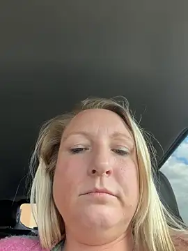 sweetkacibaby live sex cam