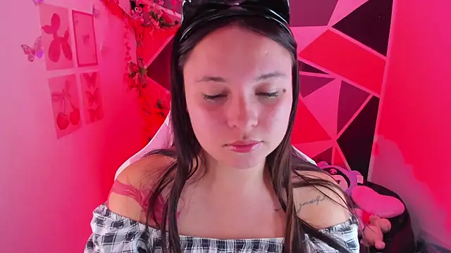 little_emma0 webcam