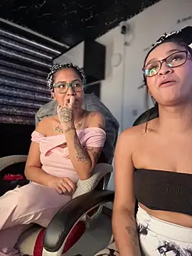 Isabella-Teen webcam