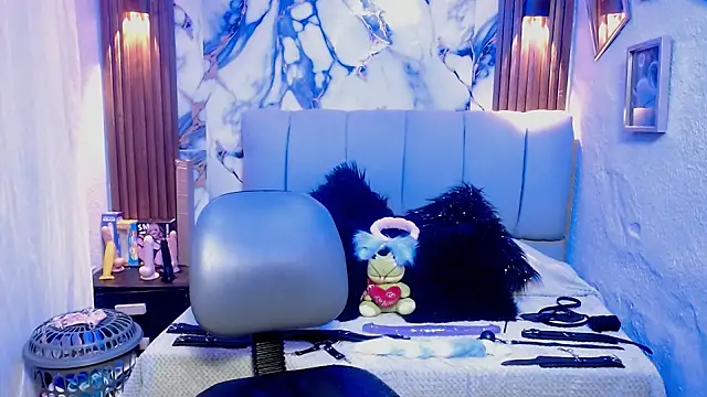 madisson_768 webcam