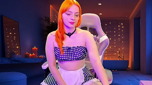 mynaughtygirlorangemovie webcam