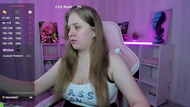 Megan_Violer webcam