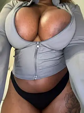 zinadomina