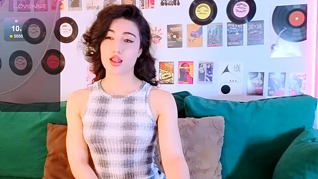 Maya_Rogerss webcam