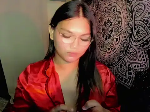 Lou_heart webcam