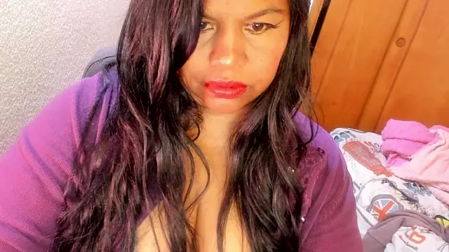 ebonycamelia webcam