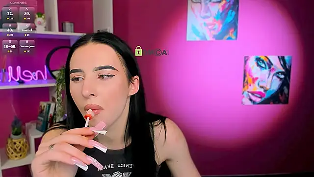alia_skay webcam