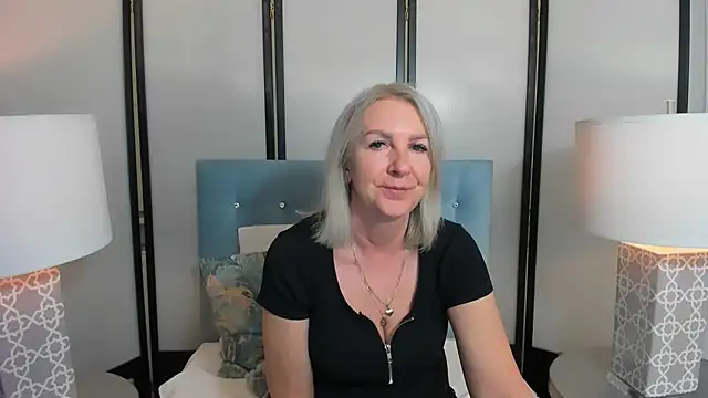 EricaTop webcam