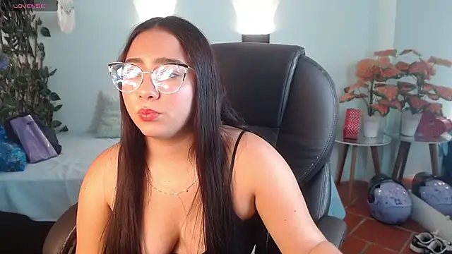 tinisweet webcam