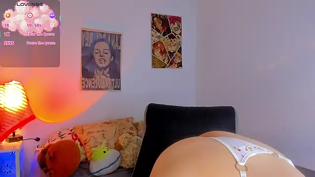 MarieTaylor_ webcam