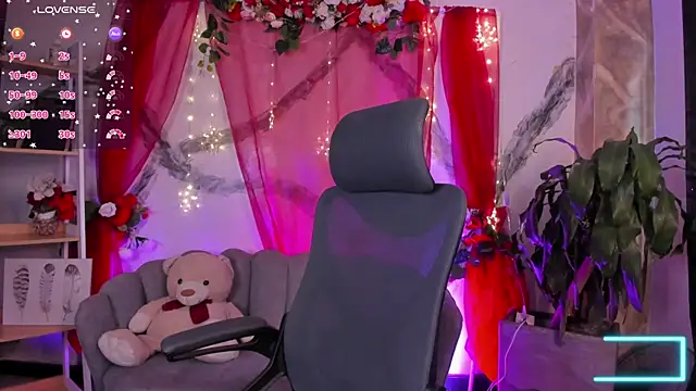 CarolineFyre webcam