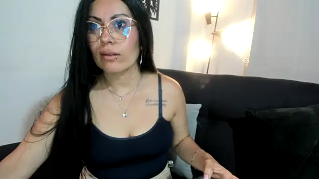 Tania_mature webcam