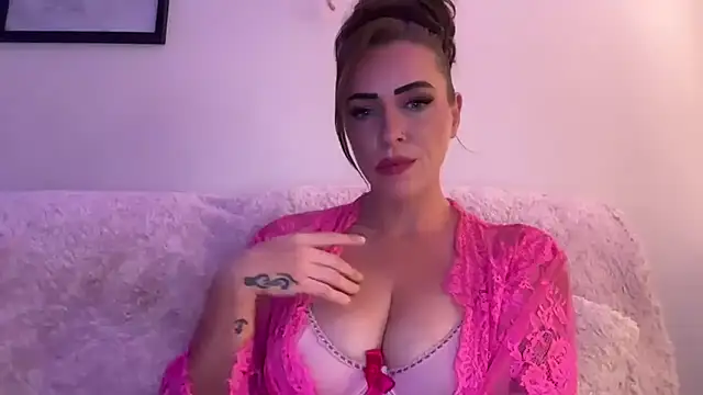 MuckyMILF webcam