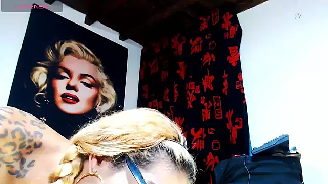 licy_blonde_hot webcam