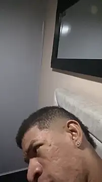antonio_aguilarx webcam