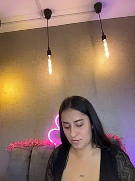 Antonella_Julieta webcam