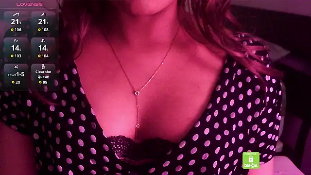 Webcam Model (bxdgirlhr)  is live.Free join now!