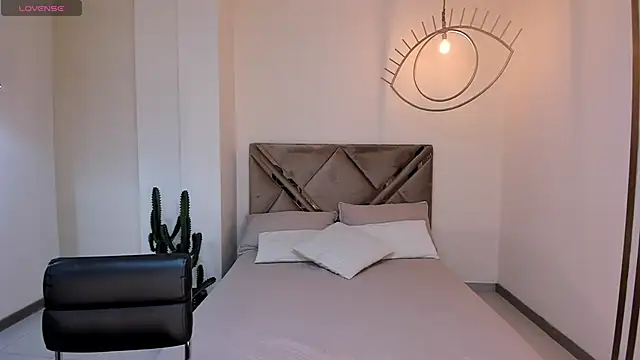 JuanitaClay webcam